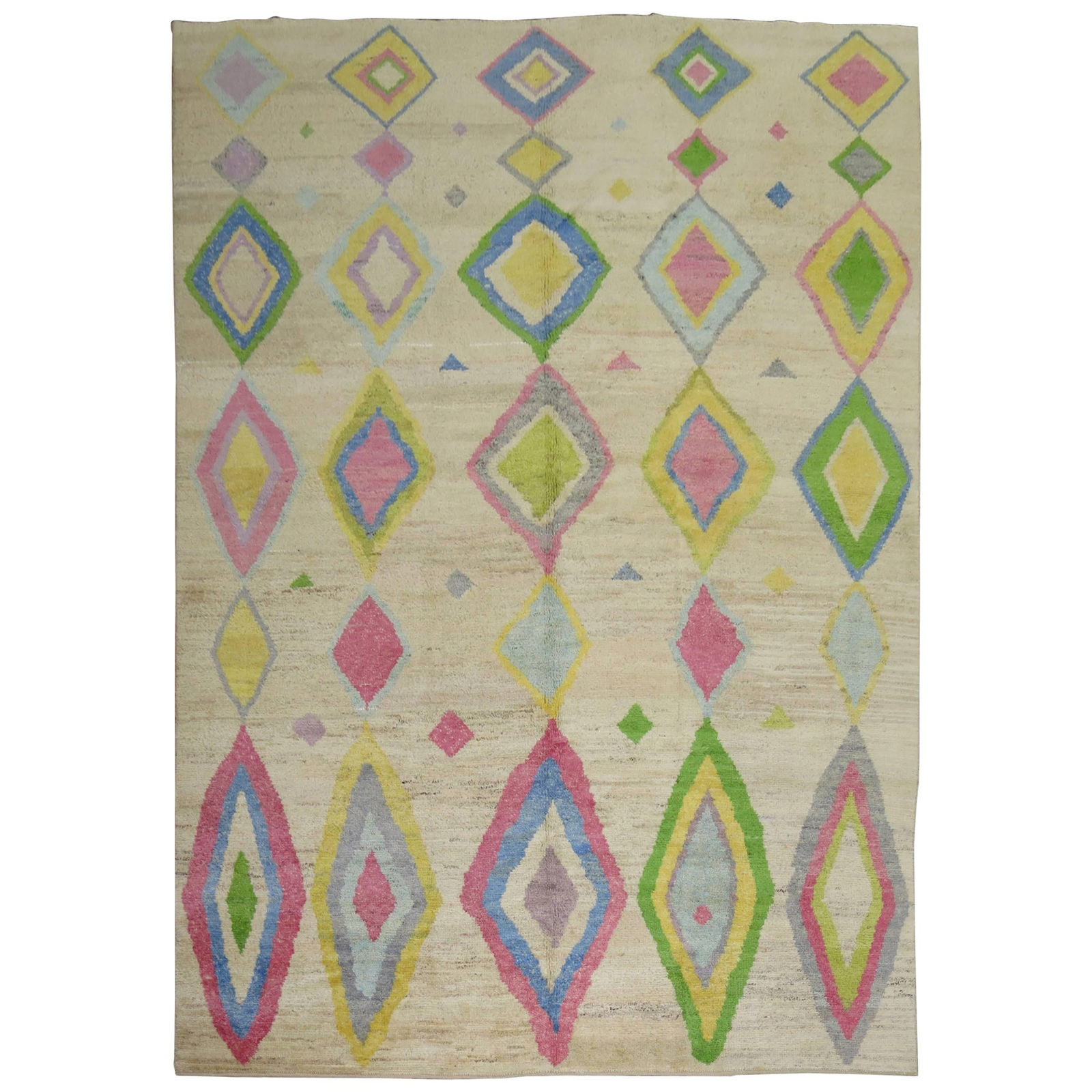 Vibrant Vintage Inspired Turkish Tulu Hand-Woven Wool Rug 8'7'' x 12'4'': Vibrant Vintage Inspired Turkish Tulu Hand-Woven Wool Rug 8'7'' x 12'4'' This exquisite Turkish Tulu rug features a vibrant and colorful design, meticulously handwoven from recycled wool sourced from