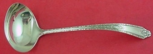 Gorham Cinderella Sterling Silver Gravy Ladle 6 3/4 Inch: Gorham Cinderella Sterling Silver Gravy Ladle 6 3/4 Inch Experience timeless elegance with this Cinderella pattern gravy ladle by Gorham, crafted in sterling silver. Measuring 6 3/4 inches, this ladle