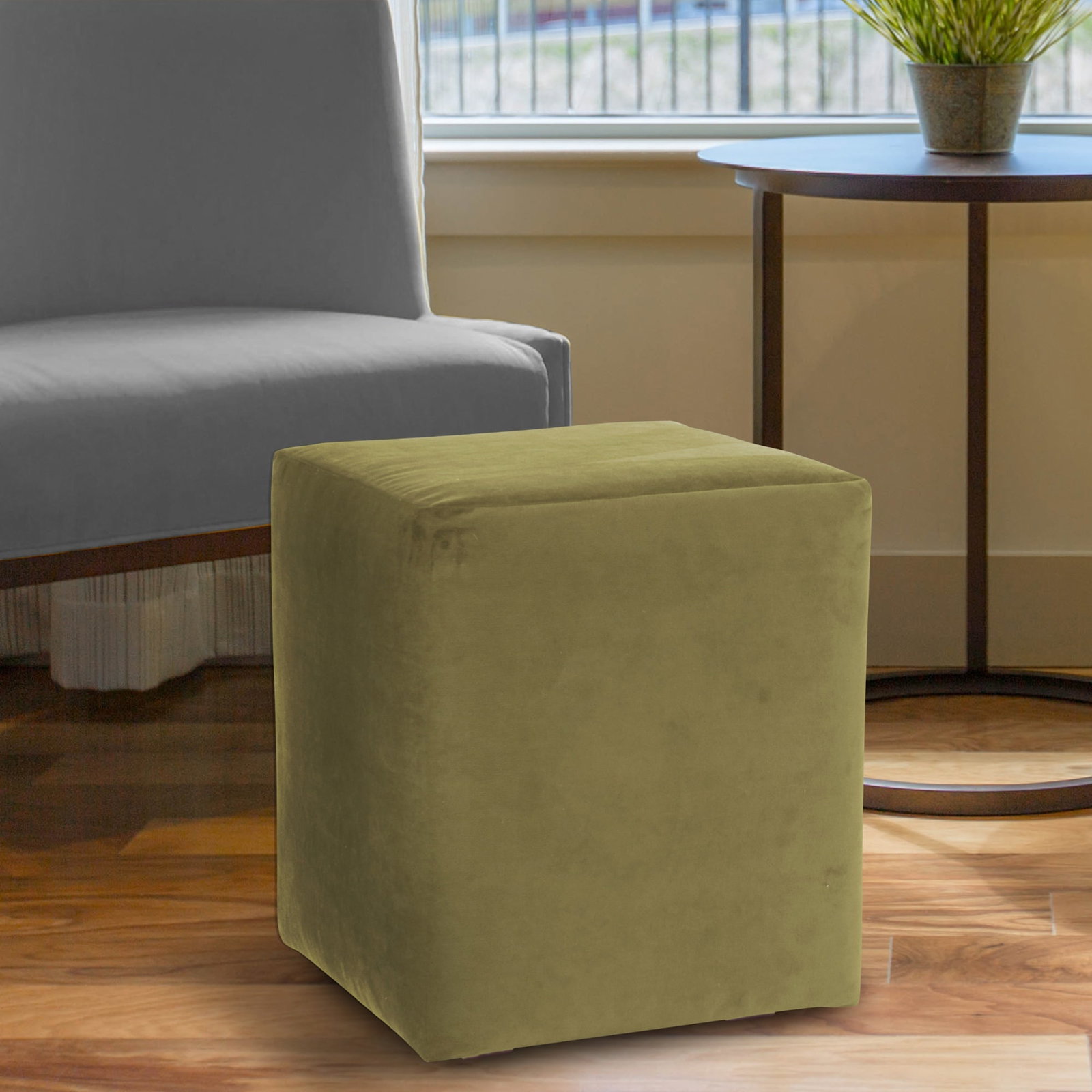Howard Elliott Bella Moss Cube Cover Green Transitional 20x18 Inches: Howard Elliott Bella Moss Cube Cover Green Transitional 20x18 Inches Enhance your living space with the Bella Moss Cube Cover, designed in a traditional style. This hand-finished, square-shaped cover