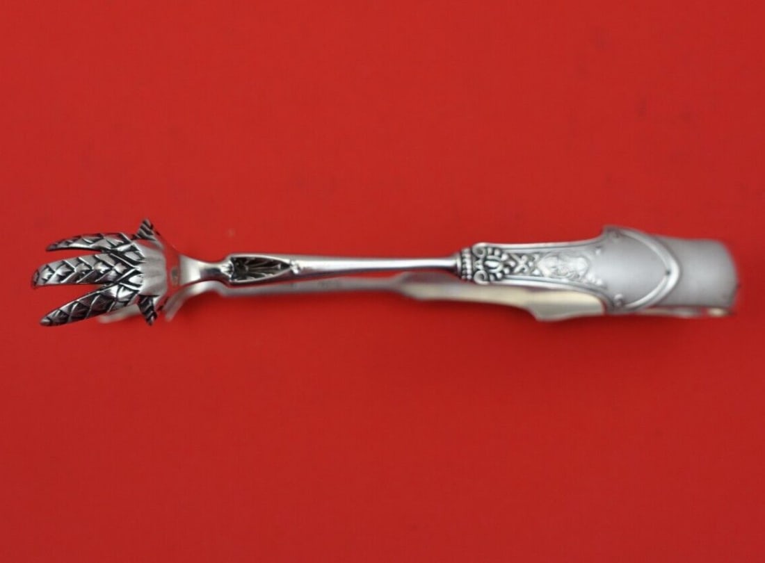 Gorham Corinthian Sterling Silver Sugar Tong 5 Inch Serving Piece: Gorham Corinthian Sterling Silver Sugar Tong 5 Inch Serving Piece Presenting the Corinthian Sterling Silver Sugar Tong by Gorham, a distinguished piece of heirloom silverware. Measuring 5 inches, this