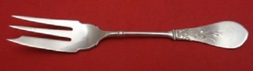 Gorham New Tipt Sterling Silver Pastry Fork 5.5 Inch: Gorham New Tipt Sterling Silver Pastry Fork 5.5 Inch This exquisite pastry fork from Gorham features the elegant New Tipt pattern, crafted from high-quality sterling silver. Measuring 5 1/2 inches, th