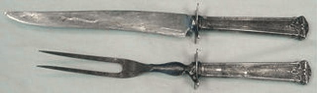 International Sterling Silver Trianon 2-Piece Steak Carving Set: International Sterling Silver Trianon 2-Piece Steak Carving Set This exquisite 2-piece steak carving set from the Trianon pattern by International Silver showcases the elegance of sterling silver craf