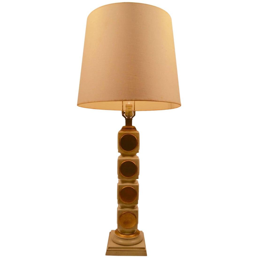 Modern Stacked Cube Plaster Lamp Gold Dot Design: Modern Stacked Cube Plaster Lamp Gold Dot Design Illuminate your space with this striking Stacked Cube Plaster Lamp featuring a unique gold dot motif. Composed of four stacking cubes, it showcases a b