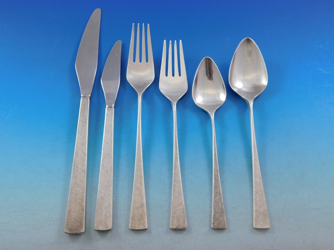 Reed & Barton Da Vinci Sterling Silver Flatware Set 50 Pcs Mid-Century Modern: Reed & Barton Da Vinci Sterling Silver Flatware Set 50 Pcs Mid-Century Modern This exquisite flatware service set features the 'Da Vinci' pattern by Reed & Barton, showcasing a stunning Mid-Century Mo