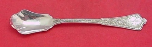 Tiffany & Co. Persian Sterling Silver Relish Scoop 5 3/4" Custom Monogrammed: Tiffany & Co. Persian Sterling Silver Relish Scoop 5 3/4" Custom Monogrammed This exquisite relish scoop, crafted by Tiffany & Co., showcases the elegant Persian pattern and is made of high-quality st