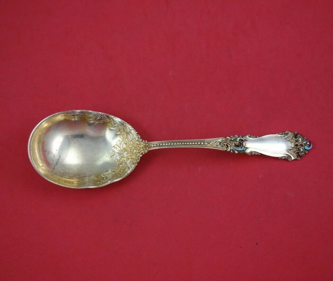 Reed and Barton La Marquise Sterling Silver Berry Spoon Enameled 8 3/4": Reed and Barton La Marquise Sterling Silver Berry Spoon Enameled 8 3/4" This exquisite berry spoon from the La Marquise pattern by Reed and Barton showcases the elegance of sterling silver craftsmansh