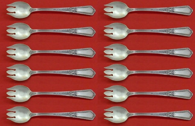 Towle D'Orleans Sterling Silver Ice Cream Forks Set of 12 Custom 6": Towle D'Orleans Sterling Silver Ice Cream Forks Set of 12 Custom 6" This exquisite set of 12 ice cream forks features the elegant D'Orleans pattern by Towle, crafted from high-quality sterling silver.