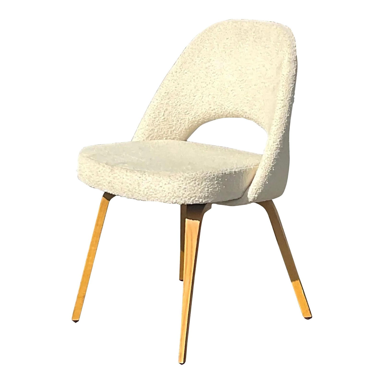 Vintage Boho Saarinen Armless Chair Cream Boucle Wood Legs: Vintage Boho Saarinen Armless Chair Cream Boucle Wood Legs This stunning vintage Boho armless chair, designed by the iconic MCM designer Saarinen for Knoll, features exquisite cream boucle upholstery