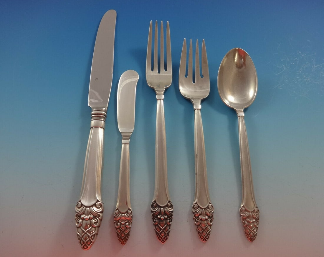Gorham Sovereign Old Sterling Silver Flatware Set 42 Pieces Acorn Design: Gorham Sovereign Old Sterling Silver Flatware Set 42 Pieces Acorn Design Discover the elegance of the Sovereign Old flatware set by Gorham, a stunning collection of 42 pieces crafted from high-quality