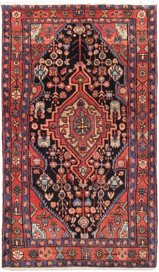Handwoven 4'2 x 7'1 Red Persian Hamadan Area Rug from Iran: Handwoven 4'2 x 7'1 Red Persian Hamadan Area Rug from Iran Free continental US Shipping Discover the exquisite beauty of this 4' 2" x 7' 1" Red Persian Hamadan Rug, handcrafted by skilled Persian arti