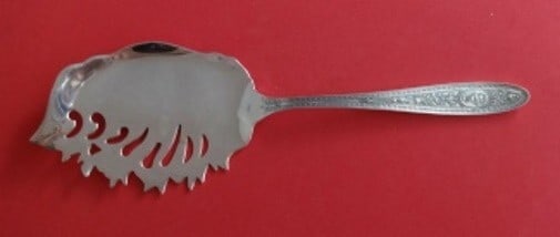 Vintage Wedgwood by International Sterling Silver Macaroni Server 10.5": Vintage Wedgwood by International Sterling Silver Macaroni Server 10.5" This exquisite Wedgwood by International Sterling Silver Macaroni Server features a flat handle design, measuring 10 1/2 inches