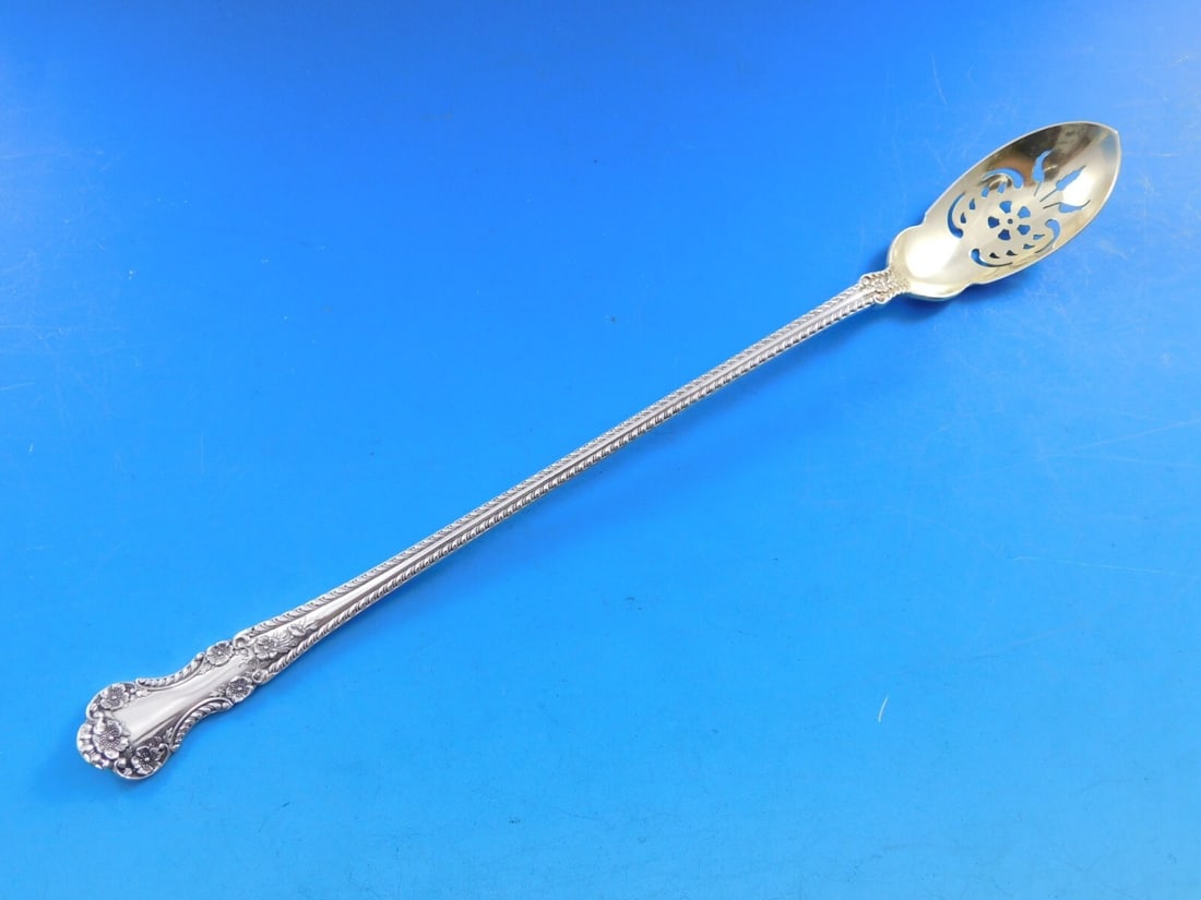 Gorham Cambridge Sterling Silver Pierced Olive Spoon 8 1/2": Gorham Cambridge Sterling Silver Pierced Olive Spoon 8 1/2" This exquisite serving spoon from the Cambridge pattern by Gorham is crafted from high-quality sterling silver. Measuring 8 1/2 inches, it f