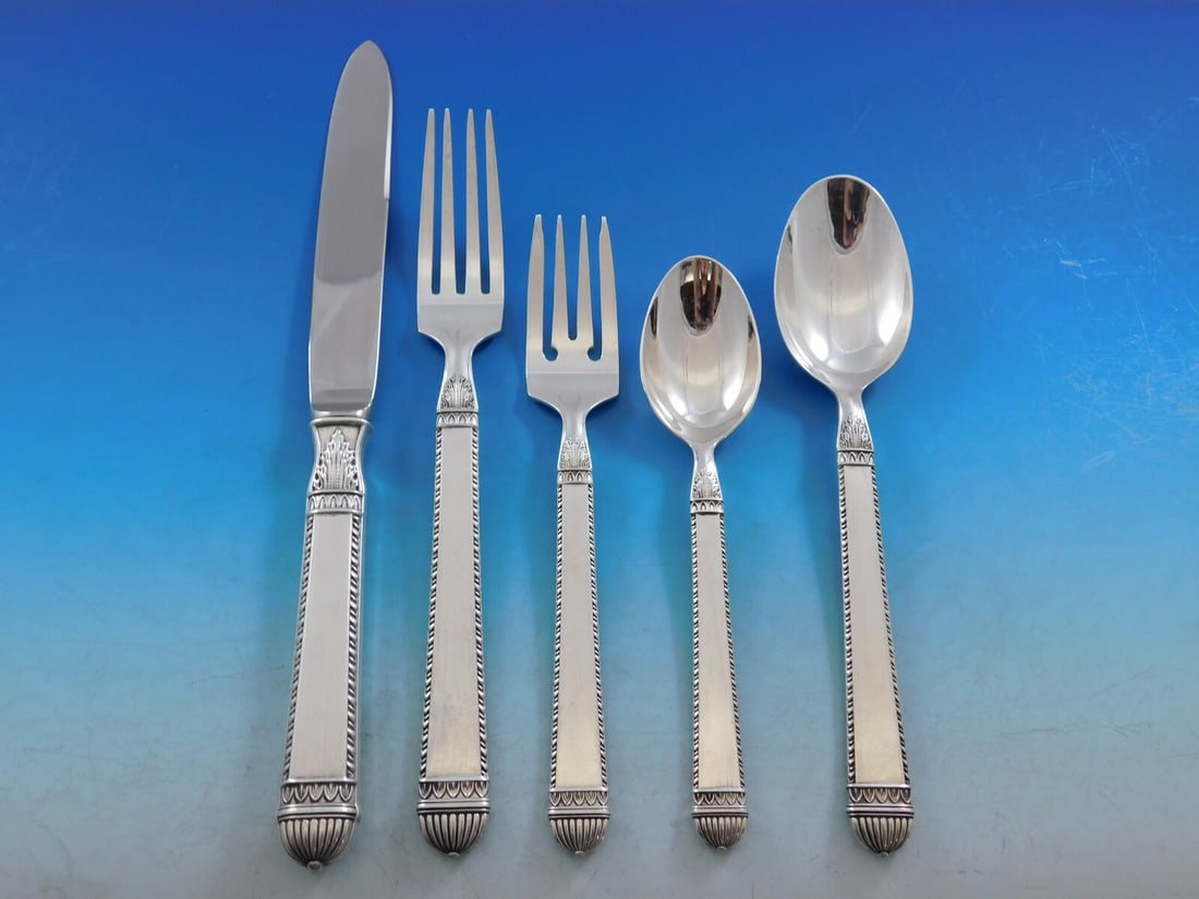 40 Piece Sterling Silver Flatware Set Bysantium Pattern by Vera Wang: 40 Piece Sterling Silver Flatware Set Bysantium Pattern by Vera Wang This Bysantium pattern flatware set by Vera Wang is crafted from sterling silver and features classic gadroon and dome motifs, insp