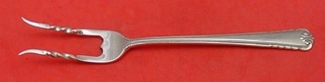 International Sterling Silver Moonbeam Baked Potato Fork 7 1/4 Custom Made: International Sterling Silver Moonbeam Baked Potato Fork 7 1/4 Custom Made Introducing the Moonbeam Baked Potato Fork, a stunning serving piece crafted by International Sterling. This custom-made fork