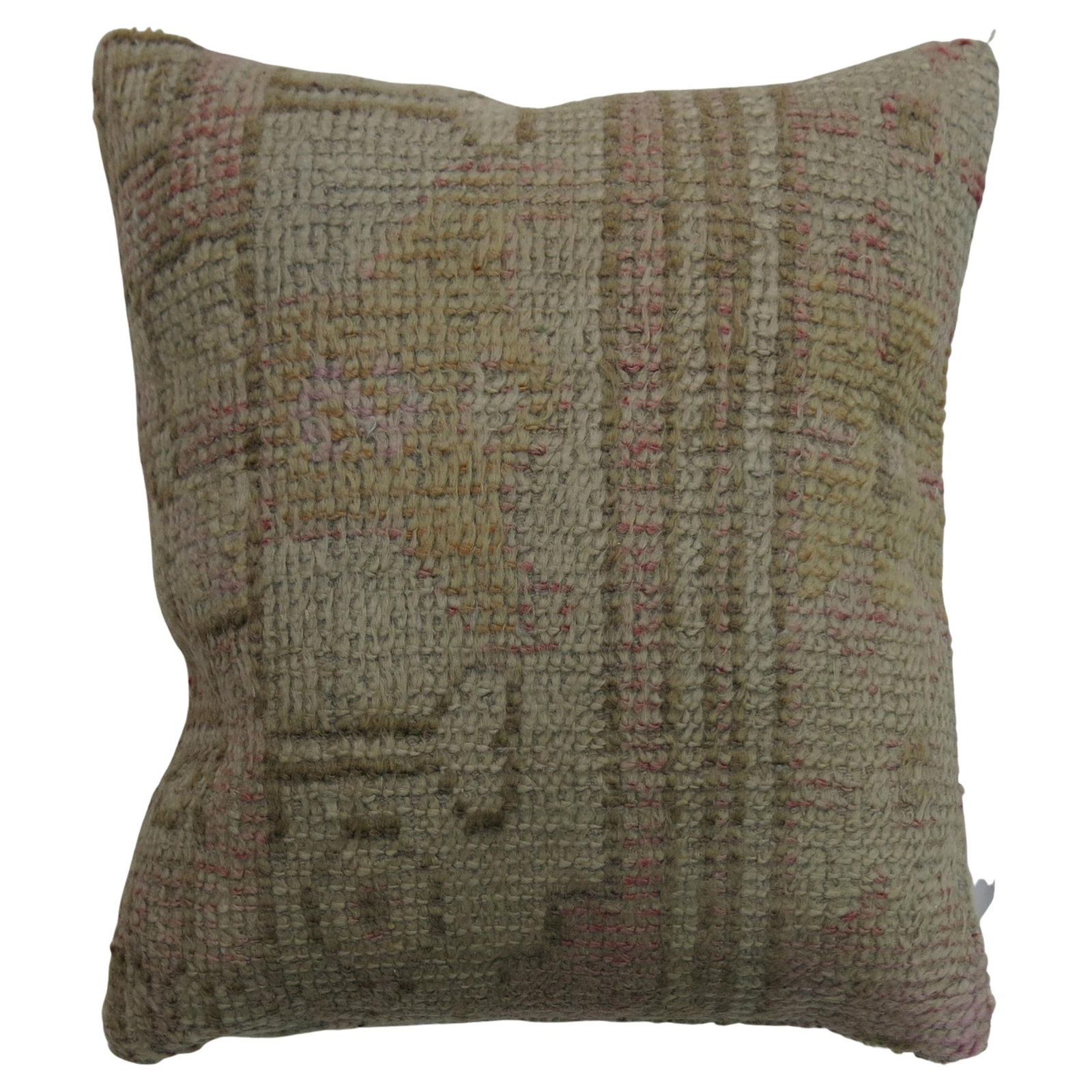 Unique Soft Pink Oushak Pillow Handmade in Turkey 16x16: Unique Soft Pink Oushak Pillow Handmade in Turkey 16x16 This exquisite Soft Pink Oushak Pillow is a unique addition to your home decor, crafted from a vintage Turkish Oushak rug. The pillow features a