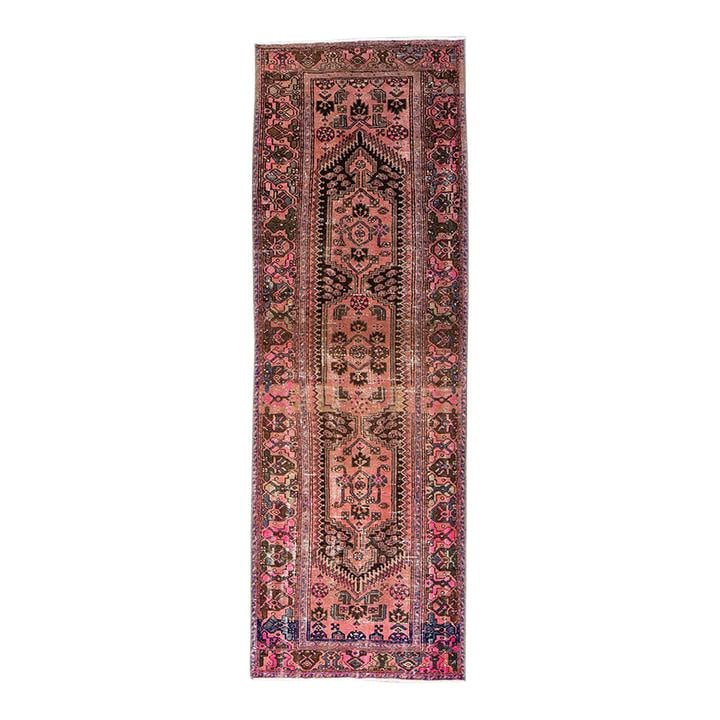 Vintage Shabby Chic Pink Geometric Wool Runner 3'6 x 10'6: Vintage Shabby Chic Pink Geometric Wool Runner 3'6 x 10'6 Enhance your space with this beautiful Vintage Distressed Pink Handmade Geometric Wool Runner. This hand-knotted wool rug showcases a charming