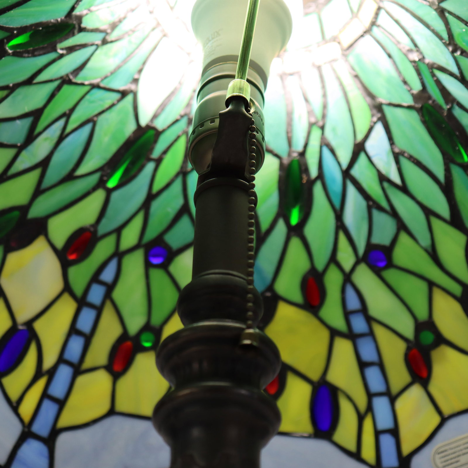 20th Century Arts & Crafts Dragonfly Stained Glass Table Lamp - 8