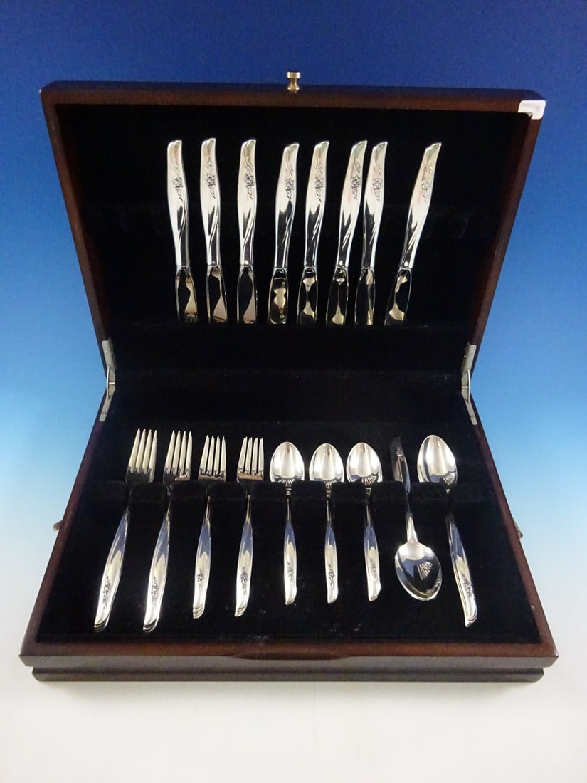 Gorham Sea Rose Sterling Silver Flatware Set for 8 40 Pieces with Storage Chest: Gorham Sea Rose Sterling Silver Flatware Set for 8 40 Pieces with Storage Chest Elevate your dining experience with the exquisite Sea Rose flatware set by Gorham. This midcentury sterling silver colle