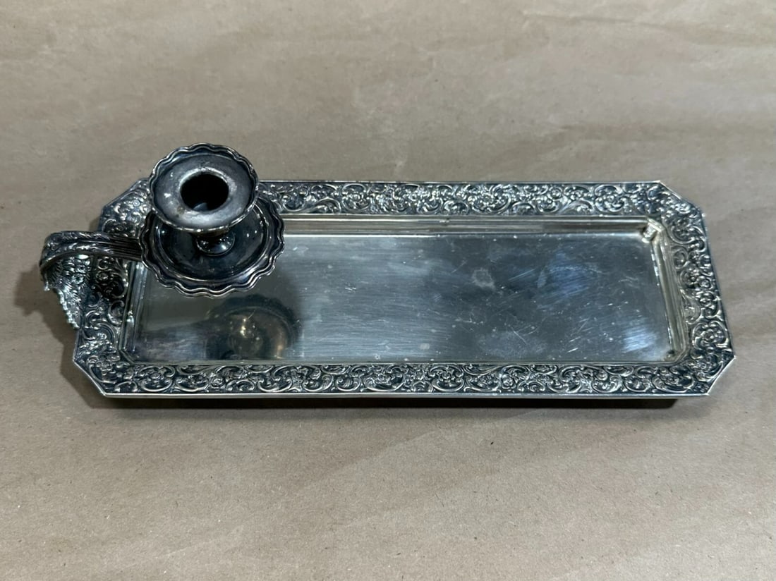 Antique Tiffany & Co. Sterling Silver Floral Chamberstick Candle Holder: Antique Tiffany & Co. Sterling Silver Floral Chamberstick Candle Holder This exquisite Antique Tiffany & Co. Sterling Silver Floral Pattern Chamberstick Candle Holder showcases a timeless Art Deco des