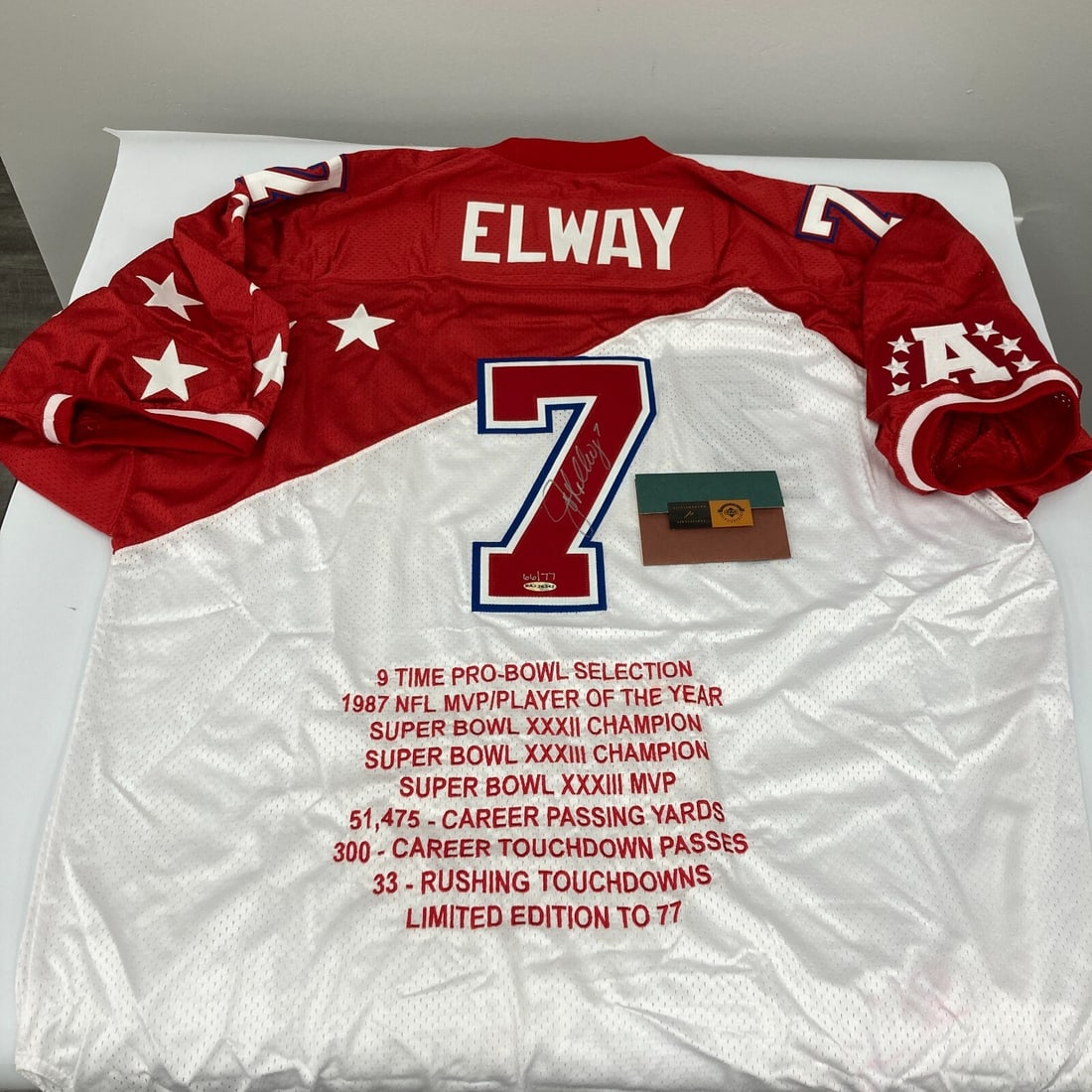 John Elway Signed 1995 Pro Bowl Jersey Upper Deck COA Denver Broncos: John Elway Signed 1995 Pro Bowl Jersey Upper Deck COA Denver Broncos This is an authentic jersey from the 1995 Pro Bowl, signed by legendary quarterback John Elway. The jersey features the official De
