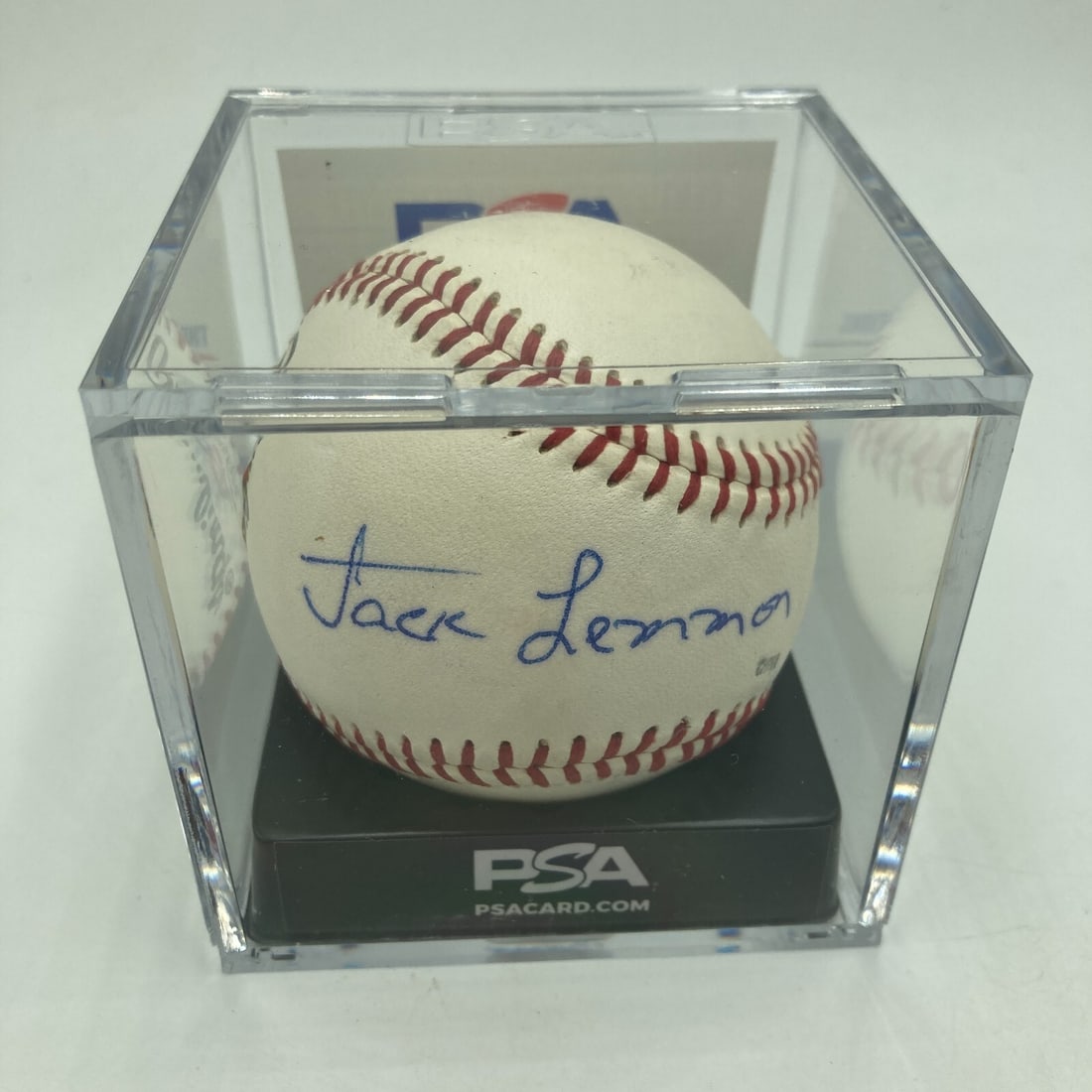 Jack Lemmon Signed Arizona Fall League Baseball PSA DNA COA: Jack Lemmon Signed Arizona Fall League Baseball PSA DNA COA This is an official Arizona Fall League baseball signed by the legendary actor Jack Lemmon. The autograph has been authenticated by Professi