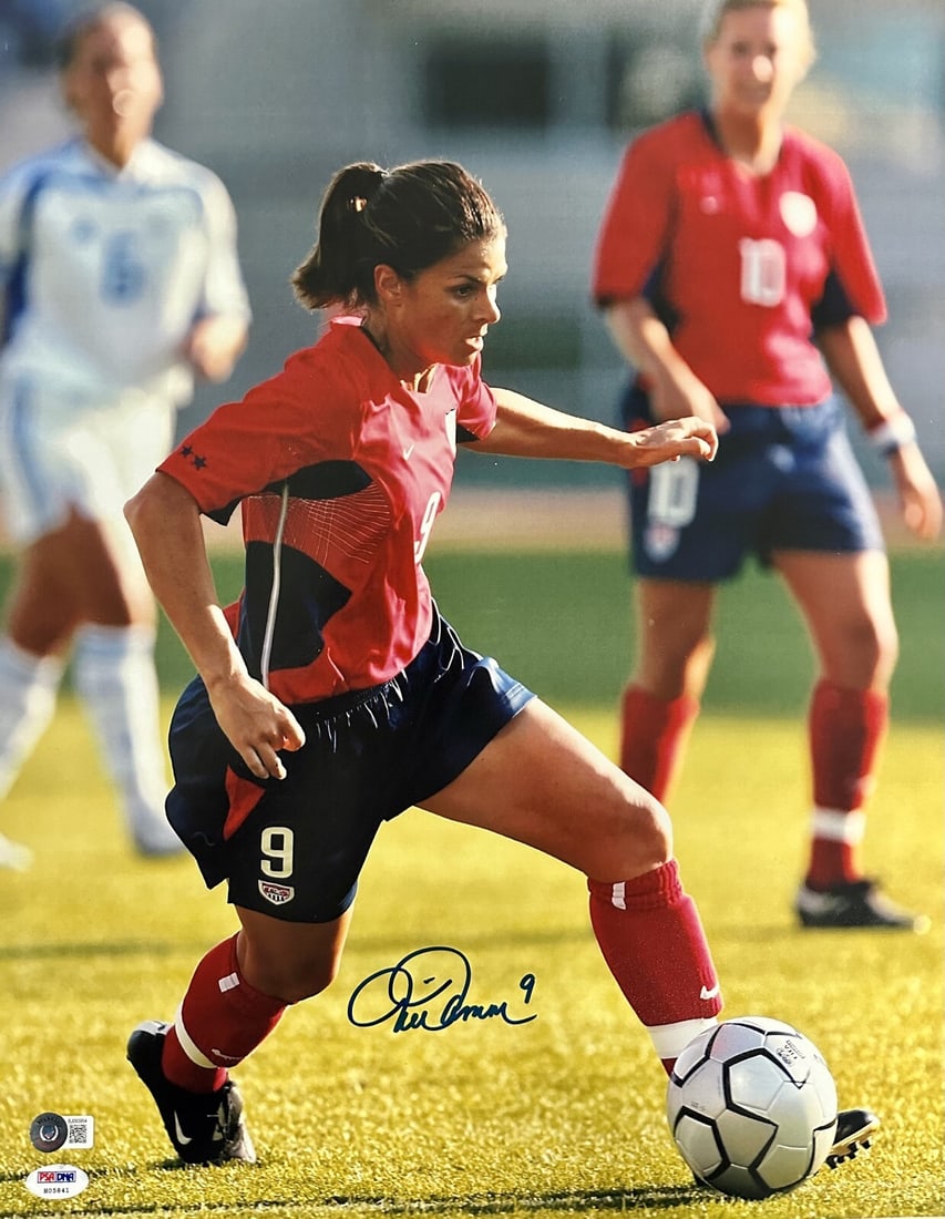 Mia Hamm Signed 16x20 Photo Beckett Certified Autograph: Mia Hamm Signed 16x20 Photo Beckett Certified Autograph Celebrate the legacy of soccer with this autographed 16x20 photograph of Mia Hamm, a two-time Olympic gold medalist and a legend in women's prof
