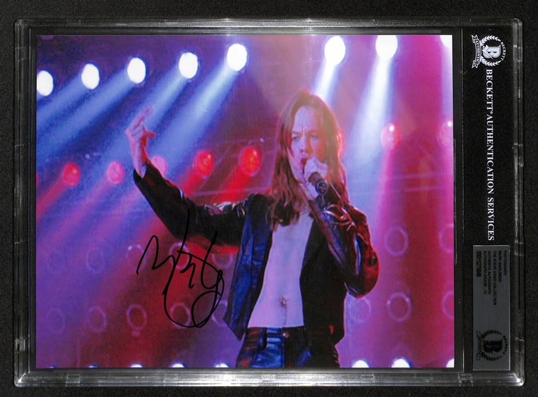 Mark Wahlberg Signed Rock Star 8x10 Photo Auto Grade 10 Beckett: Mark Wahlberg Signed Rock Star 8x10 Photo Auto Grade 10 Beckett This is an autographed 8x10 color photograph of Mark Wahlberg, signed in black permanent marker. The image features Wahlberg as Izzy Col