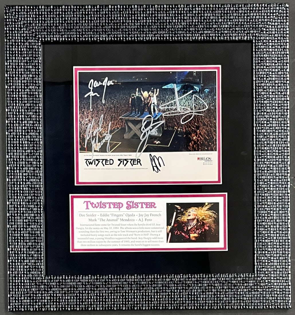 Twisted Sister Signed 8x10 Photo Custom Framed Display Authentic: Twisted Sister Signed 8x10 Photo Custom Framed Display Authentic Celebrate the legacy of heavy metal with this stunning custom framed display featuring an 8x10 press photo signed by the original five