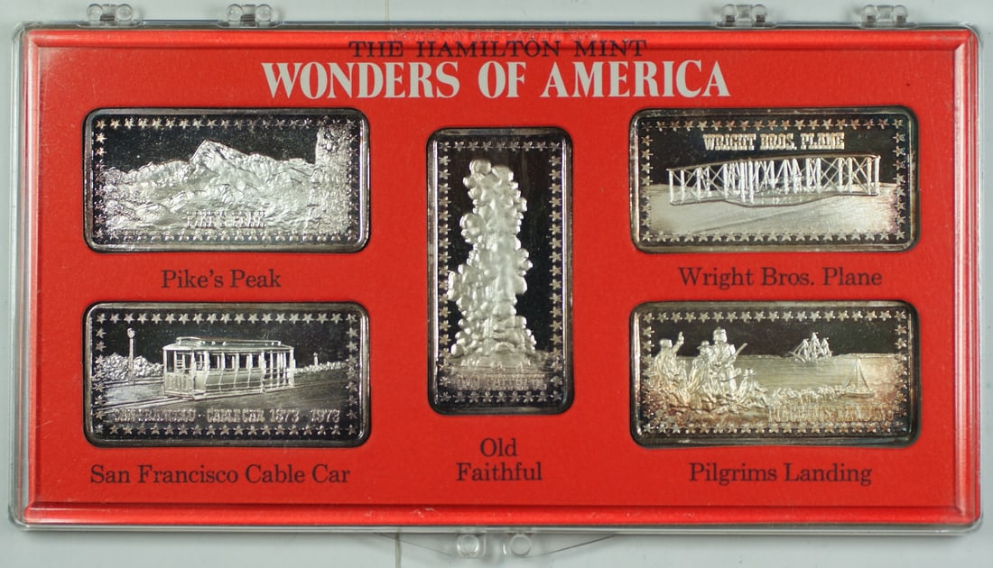 Group II Wonders of America 1oz .999 Silver Ingots Collection: Group II Wonders of America 1oz .999 Silver Ingots Collection This Wonders of America Hamilton Mint Group II Silver Ingot Collection features .999 fine silver ingots, each weighing 1 oz. The ingots ar