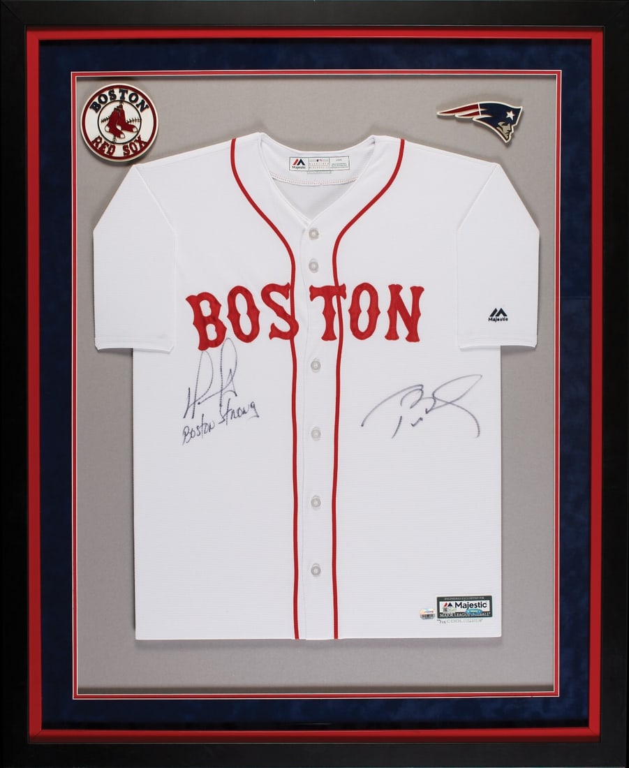 Signed Tom Brady David Ortiz Boston Strong Jersey 36x44 Fanatics Authentic: Signed Tom Brady David Ortiz Boston Strong Jersey 36x44 Fanatics Authentic Celebrate Boston sports with this rare signed jersey featuring the iconic signatures of Tom Brady and David Ortiz. This origi
