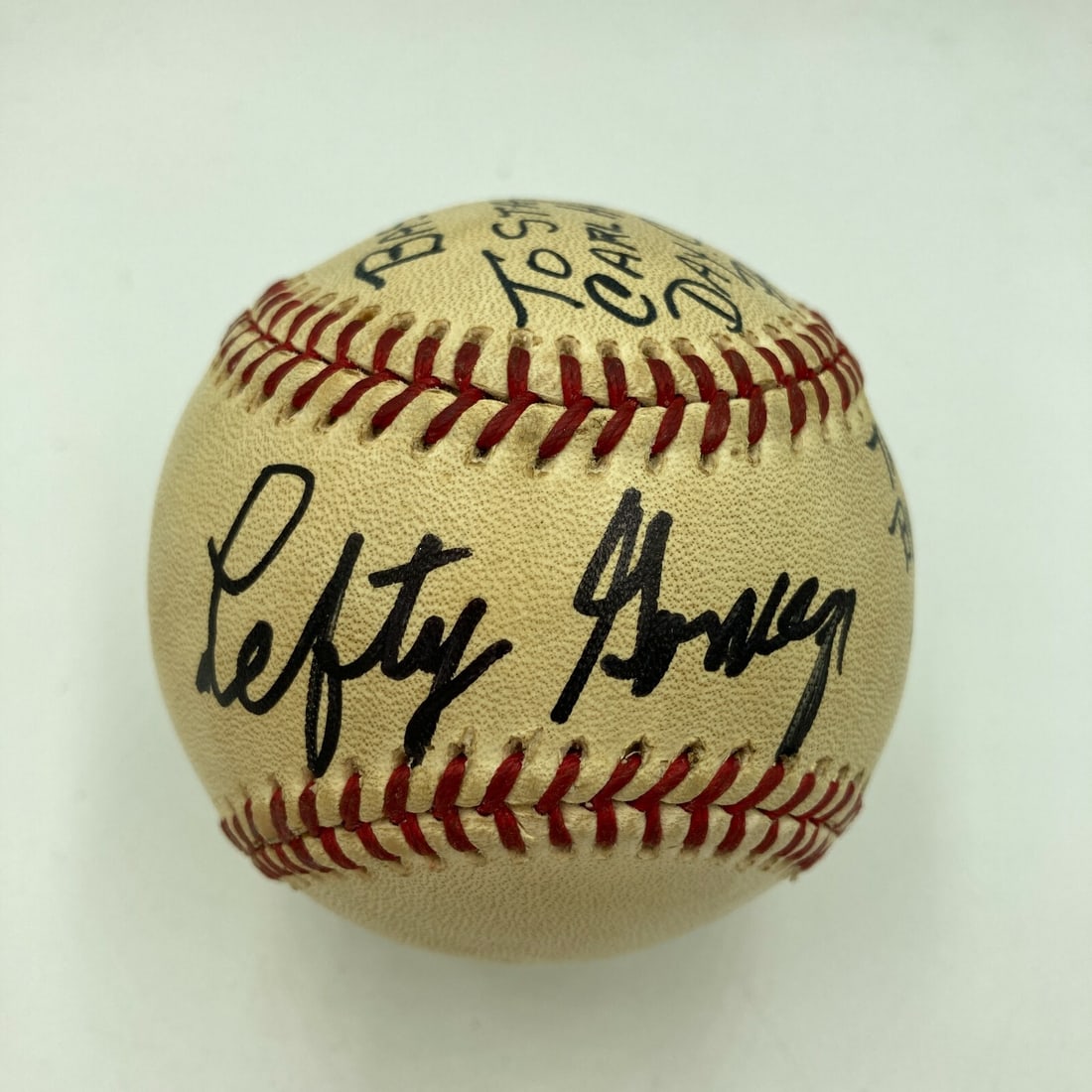 Lefty Gomez Signed Game Used Baseball Carl Hubbell Day JSA COA: Lefty Gomez Signed Game Used Baseball Carl Hubbell Day JSA COA This is a rare Lefty Gomez signed official National League baseball, commemorating the first pitch thrown during Carl Hubbell Day on Augu