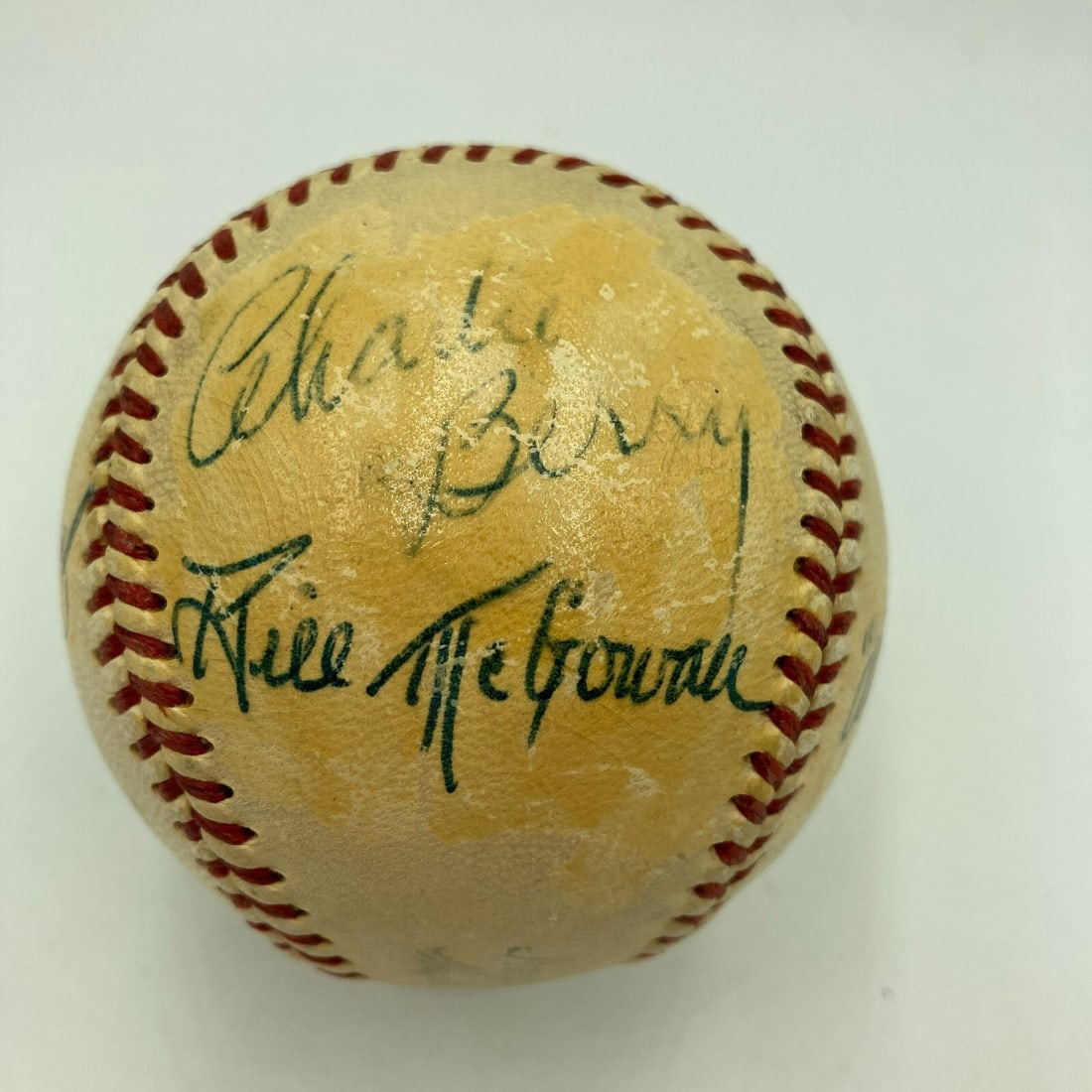1950 World Series Game Used Baseball Yankees Phillies Signed MEARS COA: 1950 World Series Game Used Baseball Yankees Phillies Signed MEARS COA This is an authentic 1950 World Series signed game-used baseball featuring a Reach Official American League William Harridge stam