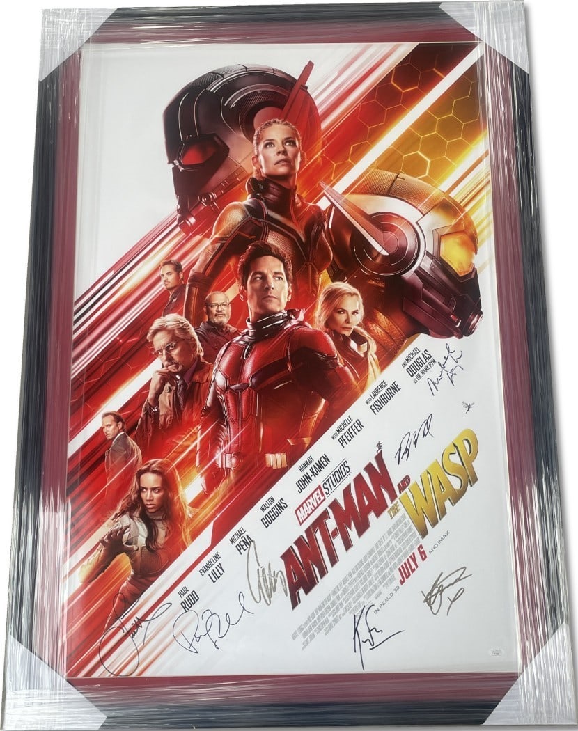 Ant-Man And The Wasp Framed Poster Signed by Paul Rudd +6 JSA Authenticated: Ant-Man And The Wasp Framed Poster Signed by Paul Rudd +6 JSA Authenticated This framed poster features the iconic characters from 'Ant-Man And The Wasp' and is signed by Paul Rudd along with six othe