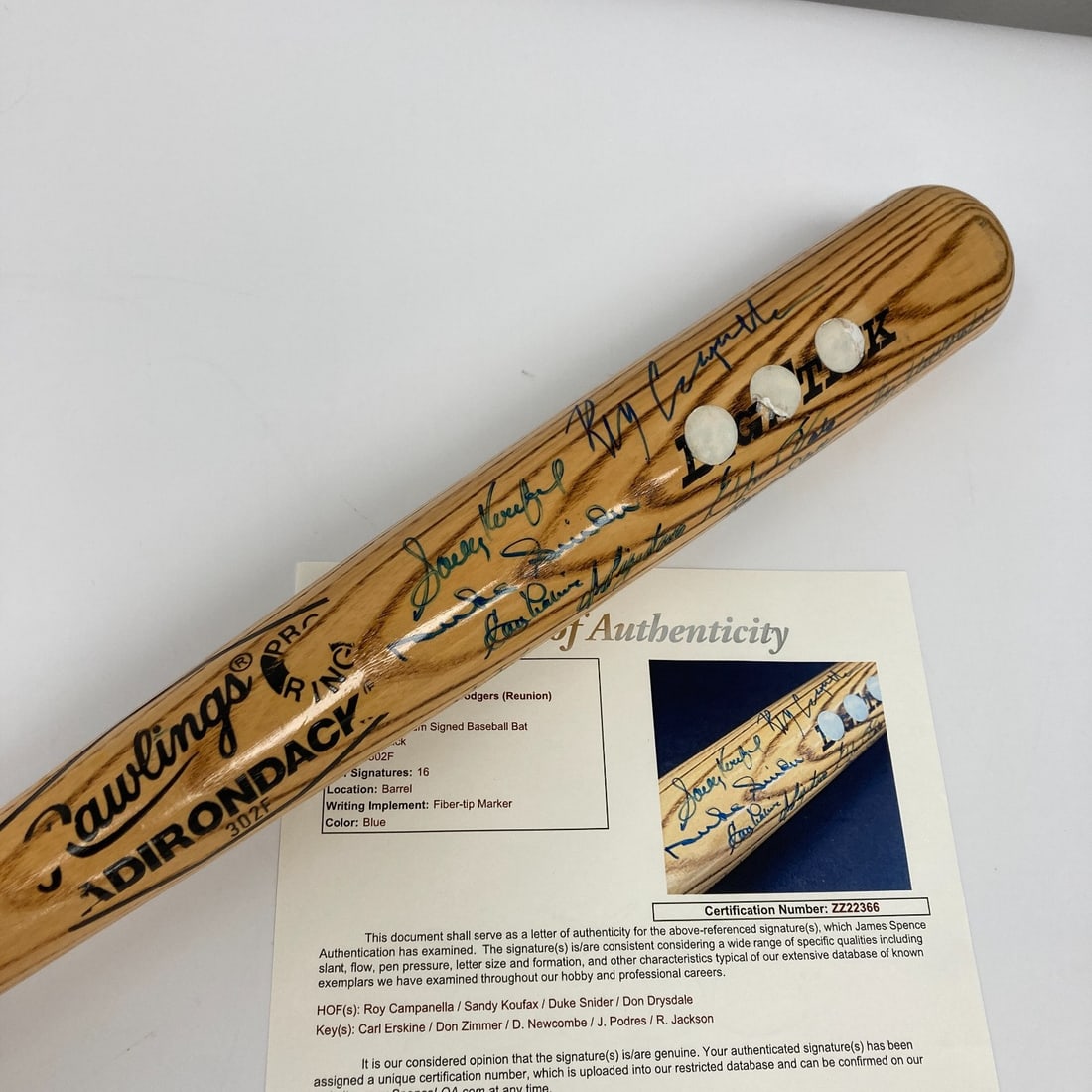 1957 Brooklyn Dodgers Signed Bat with 16 Signatures JSA COA: 1957 Brooklyn Dodgers Signed Bat with 16 Signatures JSA COA Honor the legacy of the 1957 Brooklyn Dodgers with this team-signed Rawlings baseball bat featuring 16 authentic signatures, including Hall