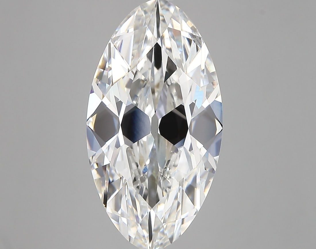 Loose Diamond - OVAL 6.61ct E VVS2: Loose Diamond - OVAL 6.61ct E VVS2 Source: This is a real non-mined Diamond that has been grown in a lab Shape: OVAL Carats: 6.61 Color: E Clarity: VVS2 Certification: IGI Video: