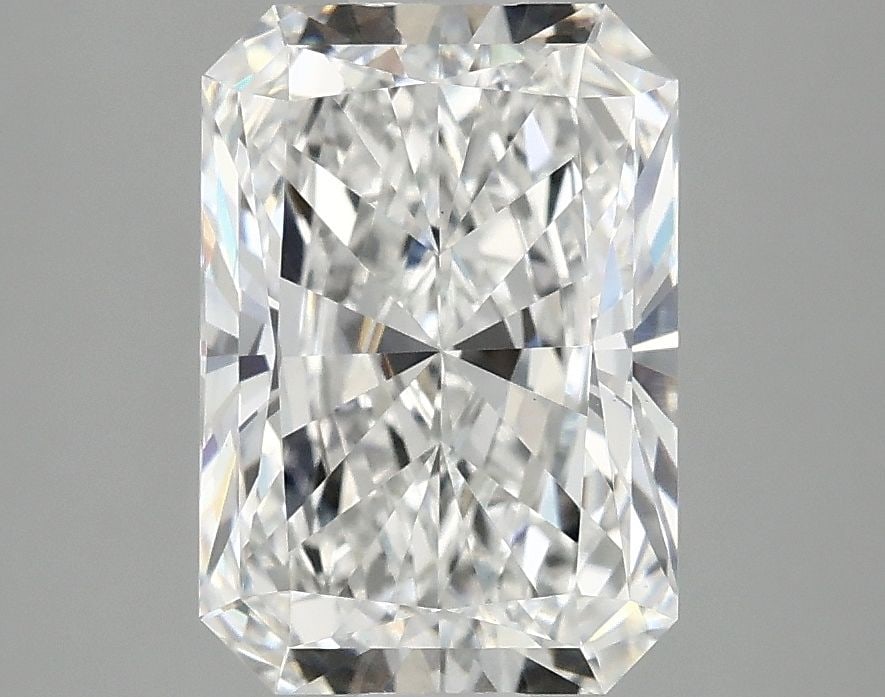 Loose Diamond - RADIANT 3.02ct D VS1: Loose Diamond - RADIANT 3.02ct D VS1 Source: This is a real non-mined Diamond that has been grown in a lab Shape: RADIANT Carats: 3.02 Color: D Clarity: VS1 Certification: IGI Video: