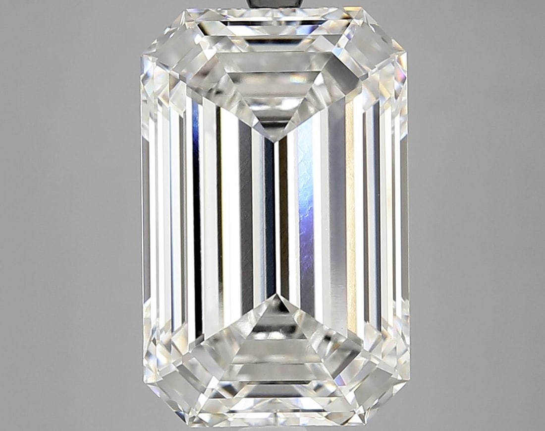 Loose Diamond - EMERALD 10.21ct F VVS2: Loose Diamond - EMERALD 10.21ct F VVS2 Source: This is a real non-mined Diamond that has been grown in a lab Shape: EMERALD Carats: 10.21 Color: F Clarity: VVS2 Certification: IGI Additional images av