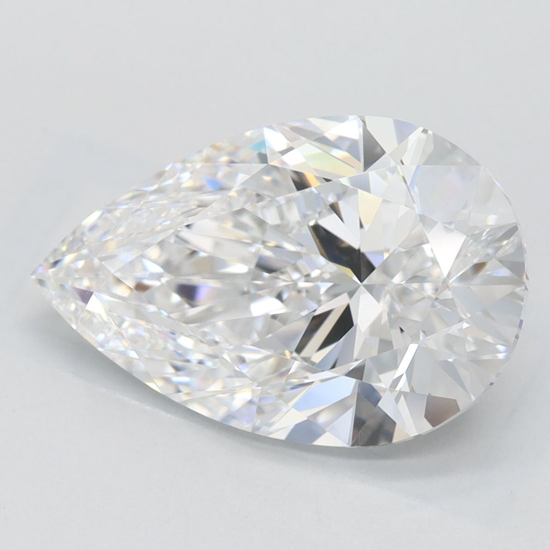 Loose Diamond - PEAR 3.56ct D IF: Loose Diamond - PEAR 3.56ct D IF Source: This is a real non-mined Diamond that has been grown in a lab Shape: PEAR Carats: 3.56 Color: D Clarity: IF Certification: GIA Video: