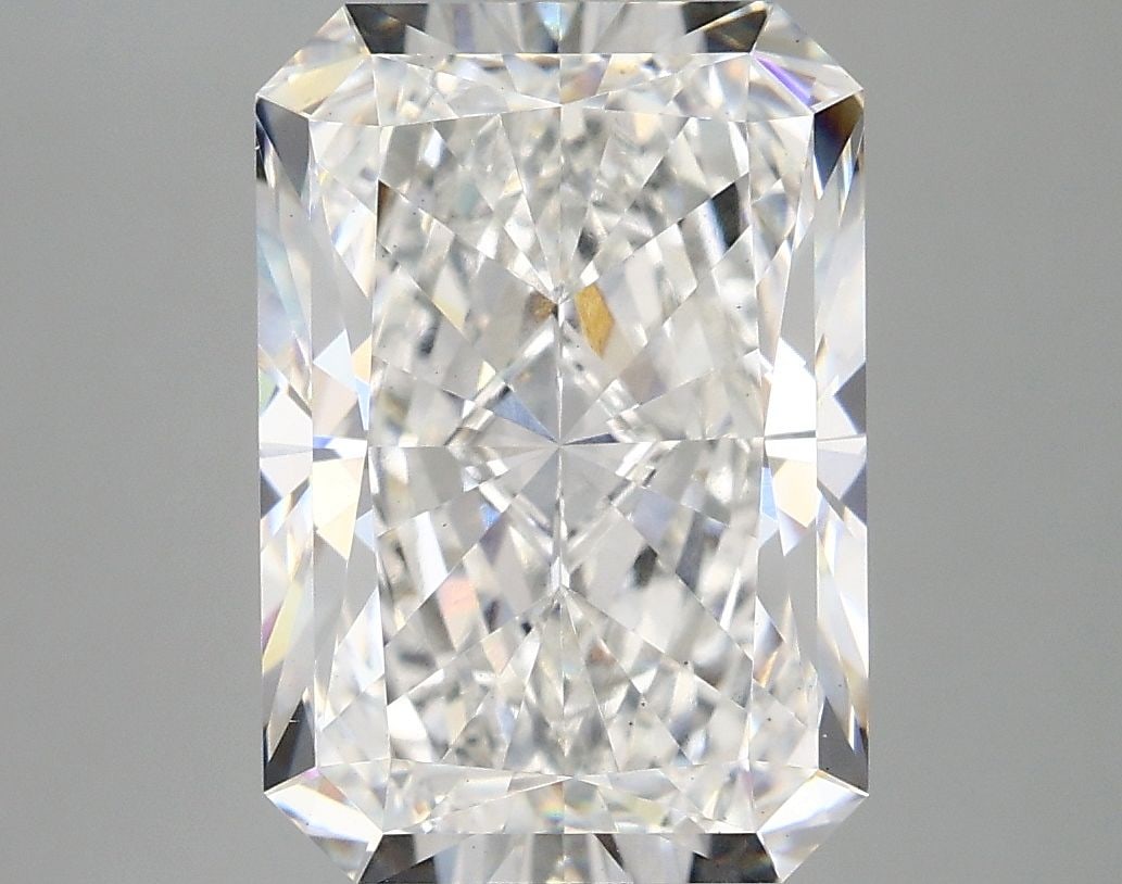 Loose Diamond - RADIANT 5.08ct E VS1: Loose Diamond - RADIANT 5.08ct E VS1 Source: This is a real non-mined Diamond that has been grown in a lab Shape: RADIANT Carats: 5.08 Color: E Clarity: VS1 Certification: IGI Video: