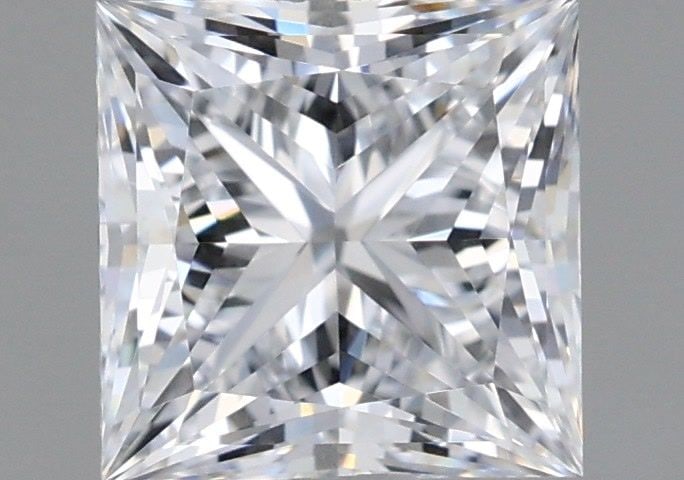 Loose Diamond - PRINCESS 1.36ct E VVS1: Loose Diamond - PRINCESS 1.36ct E VVS1 Source: This is a real non-mined Diamond that has been grown in a lab Shape: PRINCESS Carats: 1.36 Color: E Clarity: VVS1 Certification: IGI Video: