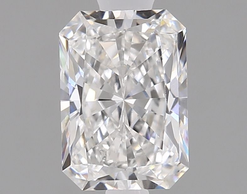 Loose Diamond - RADIANT 1.05ct E VVS2: Loose Diamond - RADIANT 1.05ct E VVS2 Source: This is a real non-mined Diamond that has been grown in a lab Shape: RADIANT Carats: 1.05 Color: E Clarity: VVS2 Certification: IGI Video: