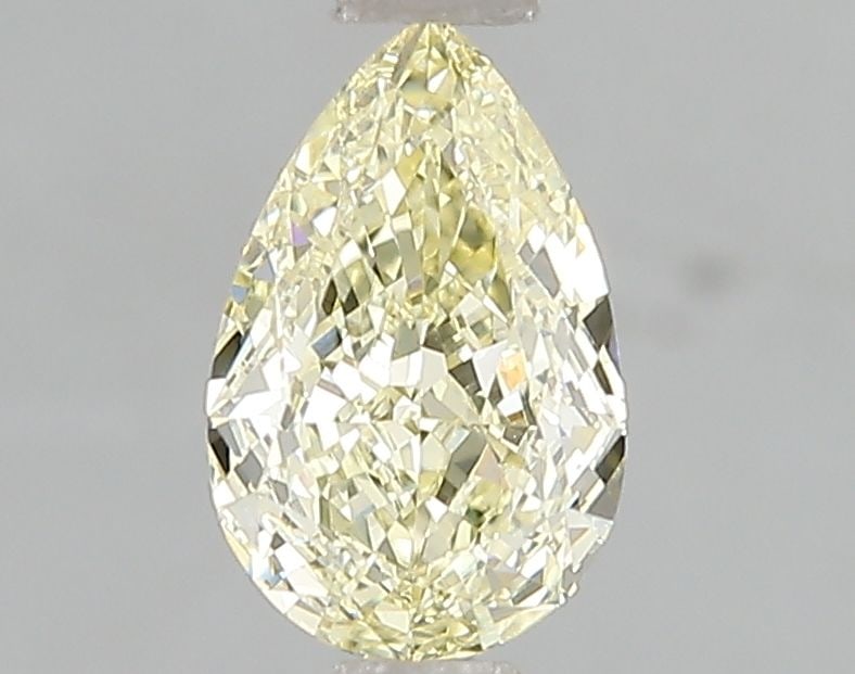 Loose Diamond - PEAR 1.01ct Fancy Yellow VS1: Loose Diamond - PEAR 1.01ct Fancy Yellow VS1 Source: This is a real non-mined Diamond that has been grown in a lab Shape: PEAR Carats: 1.01 Color: Fancy Yellow Certification: IGI Video: