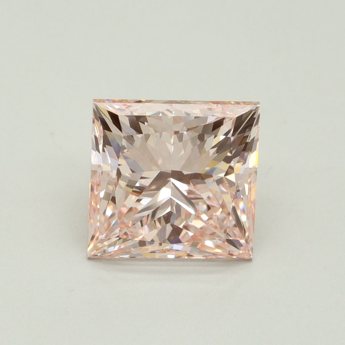 Loose Diamond - PRINCESS 4.25ct Fancy Intense Pink VVS2: Loose Diamond - PRINCESS 4.25ct Fancy Intense Pink VVS2 Source: This is a real non-mined Diamond that has been grown in a lab Shape: PRINCESS Carats: 4.25 Color: Fancy Intense Pink Certification: IGI