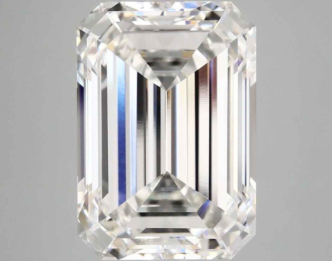 Loose Diamond - EMERALD 8.17ct G VVS2: Loose Diamond - EMERALD 8.17ct G VVS2 Source: This is a real non-mined Diamond that has been grown in a lab Shape: EMERALD Carats: 8.17 Color: G Clarity: VVS2 Certification: IGI Video: Video Link