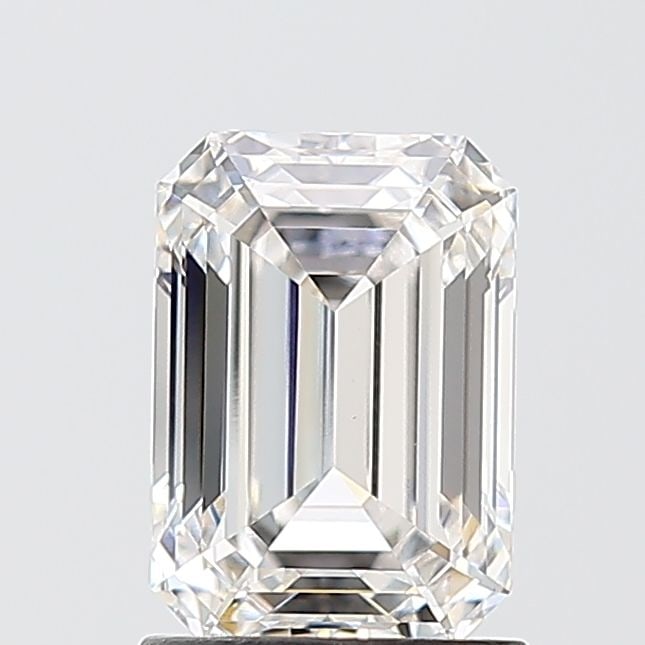 Loose Diamond - EMERALD 1.56ct F VVS2: Loose Diamond - EMERALD 1.56ct F VVS2 Source: This is a real non-mined Diamond that has been grown in a lab Shape: EMERALD Carats: 1.56 Color: F Clarity: VVS2 Certification: IGI Video: