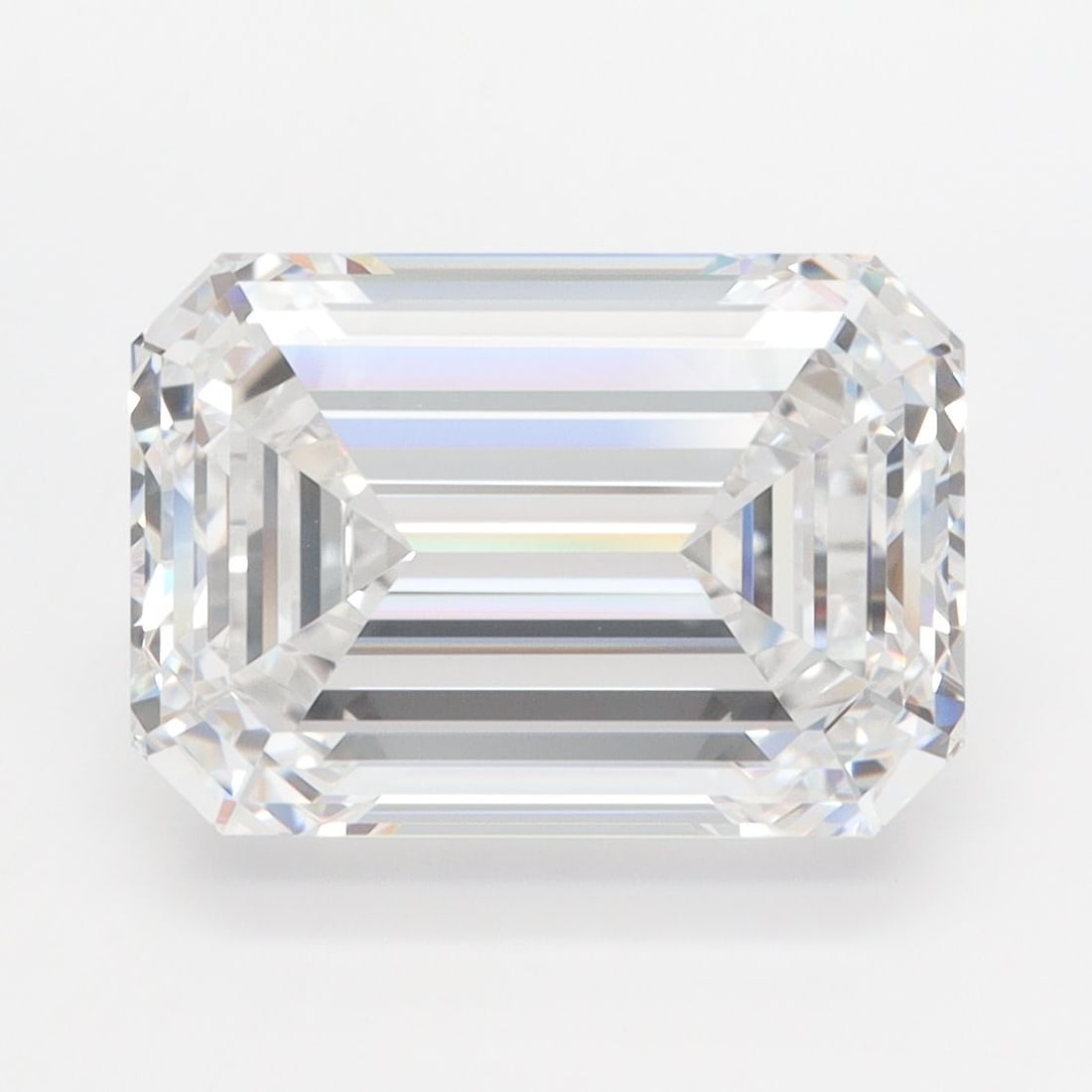 Loose Diamond - EMERALD 5.25ct D VVS1: Loose Diamond - EMERALD 5.25ct D VVS1 Source: This is a real non-mined Diamond that has been grown in a lab Shape: EMERALD Carats: 5.25 Color: D Clarity: VVS1 Certification: GIA Video: