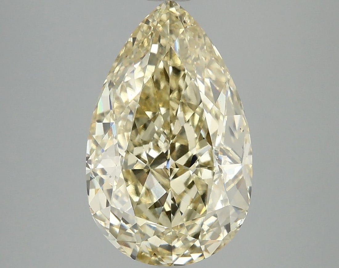Loose Diamond - PEAR 5.04ct Fancy Intense Yellow VS2: Loose Diamond - PEAR 5.04ct Fancy Intense Yellow VS2 Source: This is a real non-mined Diamond that has been grown in a lab Shape: PEAR Carats: 5.04 Color: Fancy Intense Yellow Certification: IGI