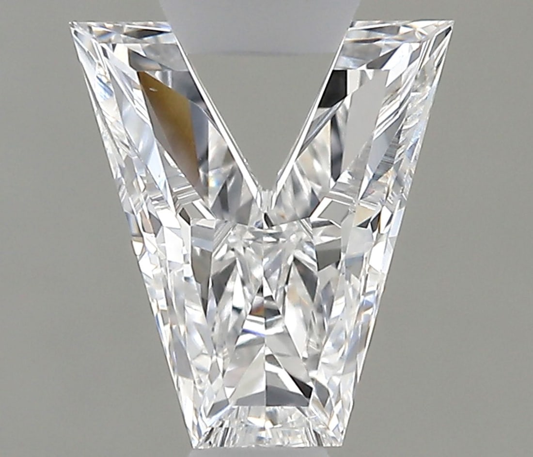 Loose Diamond - OTHER 0.66ct D VS1: Loose Diamond - OTHER 0.66ct D VS1 Source: This is a real non-mined Diamond that has been grown in a lab Shape: OTHER Carats: 0.66 Color: D Clarity: VS1 Certification: NONE Video: