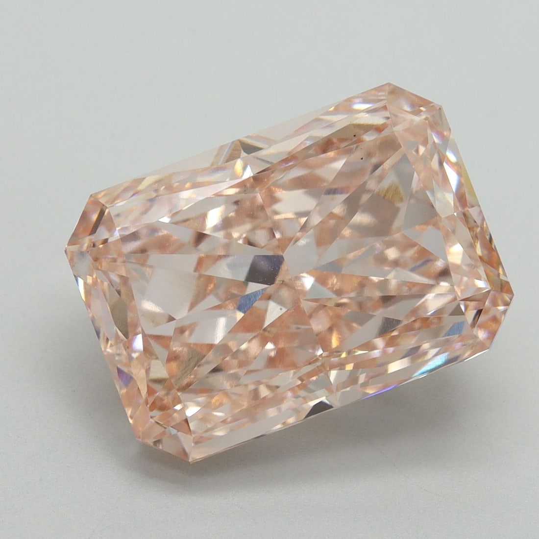 Loose Diamond - RADIANT 10.5ct Fancy Intense Pink VS1: Loose Diamond - RADIANT 10.5ct Fancy Intense Pink VS1 Source: This is a real non-mined Diamond that has been grown in a lab Shape: RADIANT Carats: 10.5 Color: Fancy Intense Pink Certification: IGI Vid