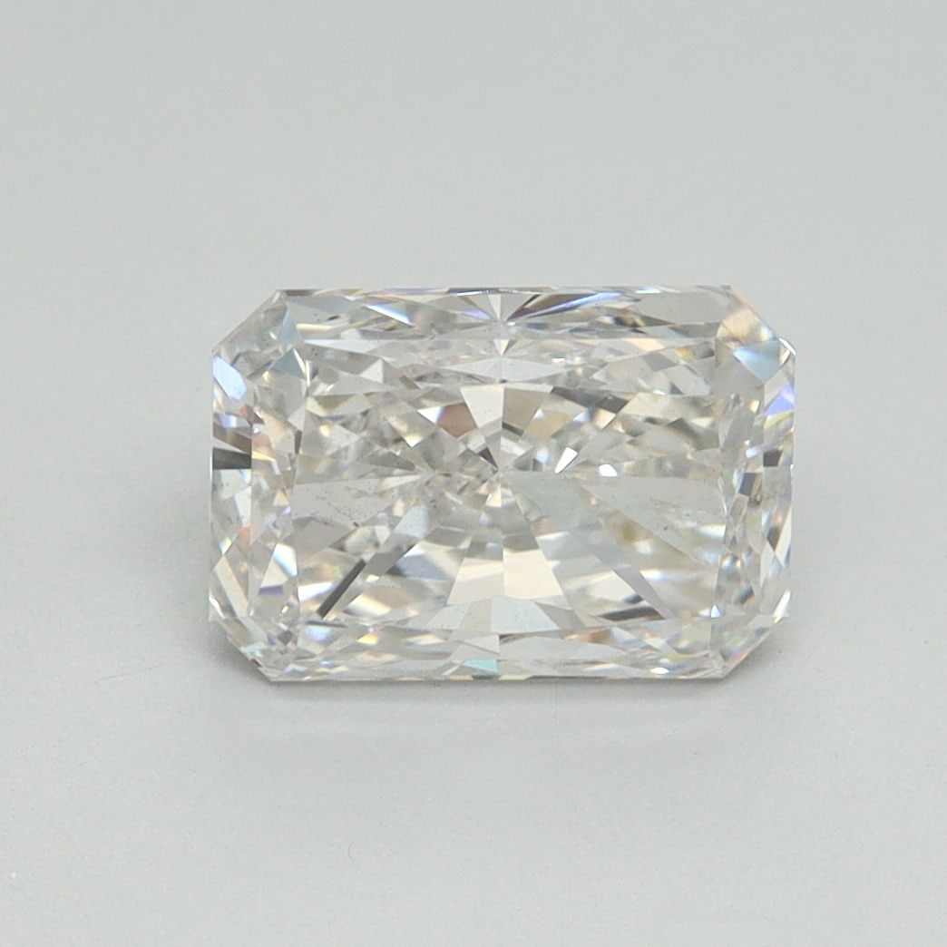 Loose Diamond - RADIANT 2.08ct F VS2: Loose Diamond - RADIANT 2.08ct F VS2 Source: This is a real non-mined Diamond that has been grown in a lab Shape: RADIANT Carats: 2.08 Color: F Clarity: VS2 Certification: GSI Video:
